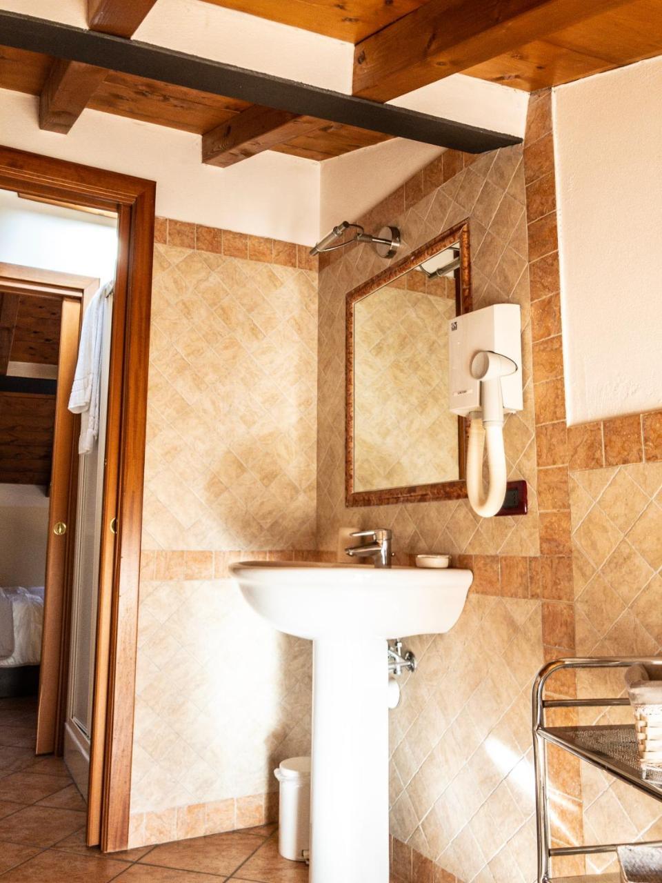 Le Finestre Su Borghetto Hotel Valeggio sul Mincio Kültér fotó