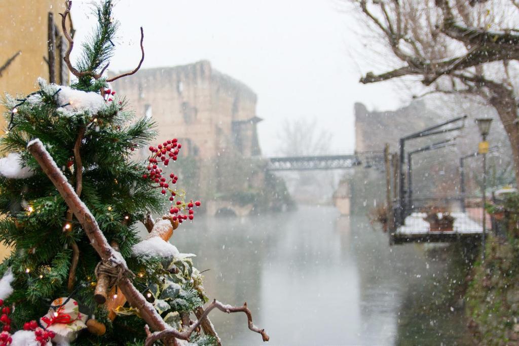 Le Finestre Su Borghetto Hotel Valeggio sul Mincio Kültér fotó
